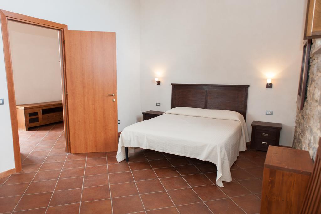 Agriturismo Case Tabarani Collesano Dış mekan fotoğraf