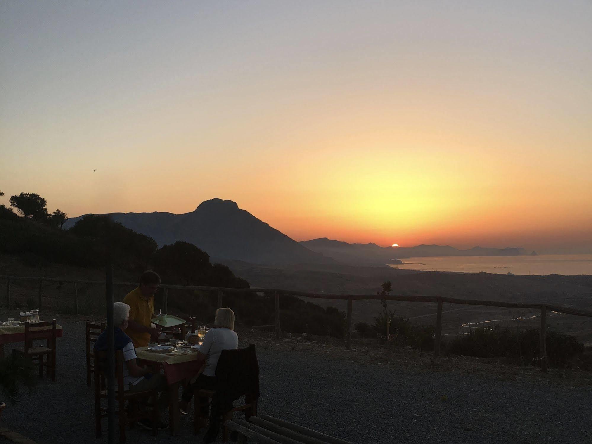 Agriturismo Case Tabarani Collesano Dış mekan fotoğraf